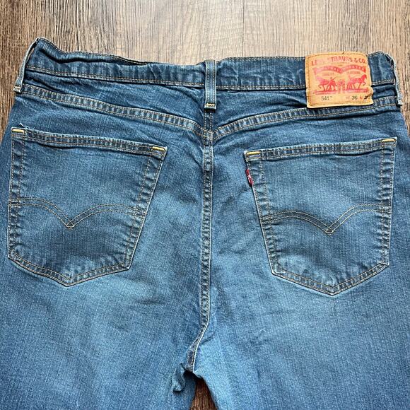Levi’s 541 Athletic Taper Fit Medium Wash Denim Jeans Men Size 36x32 - Picture 11 of 13